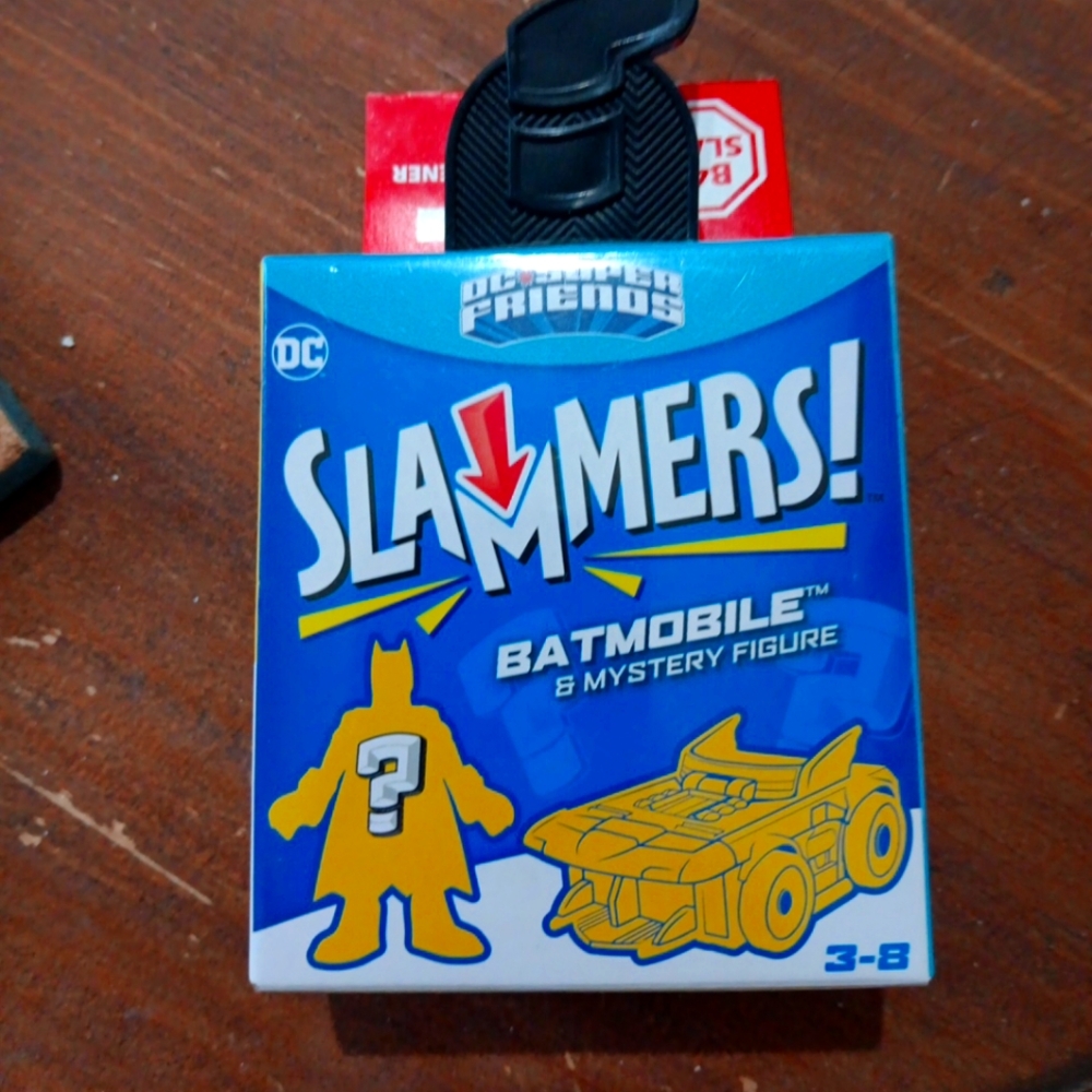 Imaginext DC Super Friends Slammers Batmobile & Mystery Figure Set, Brand New!!